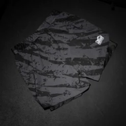 Fightshorts FUSION 2in1 Camo Tiger - Grau 12 Fightshorts FUSION 2in1 Camo Tiger - Grau -Boxing Bargain Shop Phantom Athletics Evo Fusion 2in1 Shorts Camo Tiger Grey 4