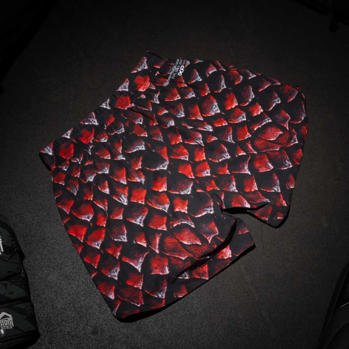 Fightshorts FUSION Red Dragon 7 Fightshorts FUSION Red Dragon - Image 5