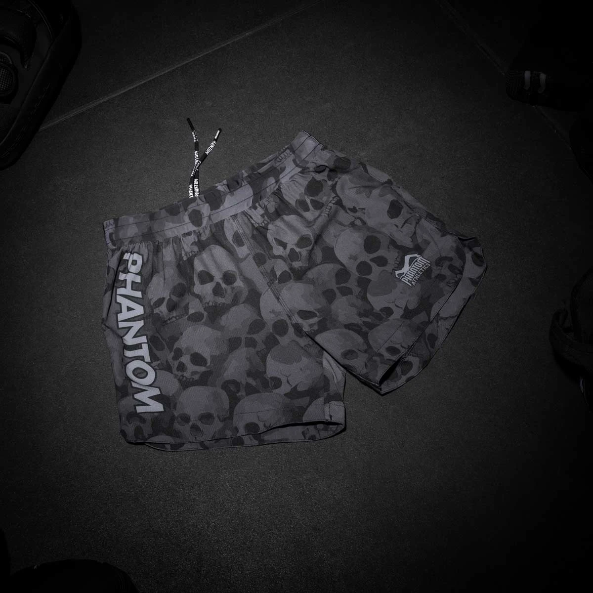 Fightshorts FUSION-R MGS Skull Camo 7 Fightshorts FUSION-R MGS Skull Camo - Image 5