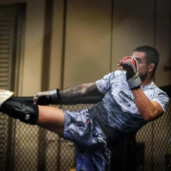 Rashguard Delta - Grau -Boxing Bargain Shop Phantom Athletics Rashguard Delta Grau Sparring Gear 1