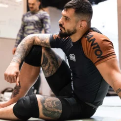 Rashguard RANKED - Braun -Boxing Bargain Shop Phantom Athletics Rashguard Shortsleeve Ranked BJJ Brown 9