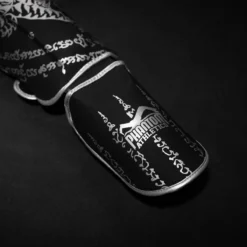 Schienbeinschutz Muay Thai - Limited Silver Edition -Boxing Bargain Shop Phantom Muay Thai Schienbeinschoner Schwarz Silber F r Training und Sparring 1