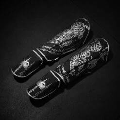 Schienbeinschutz Muay Thai - Limited Silver Edition