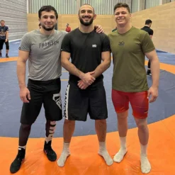 Fightshorts EVO Apex -Boxing Bargain Shop Roland Schwarz mit der Phantom Apex Wrestling Fightshorts